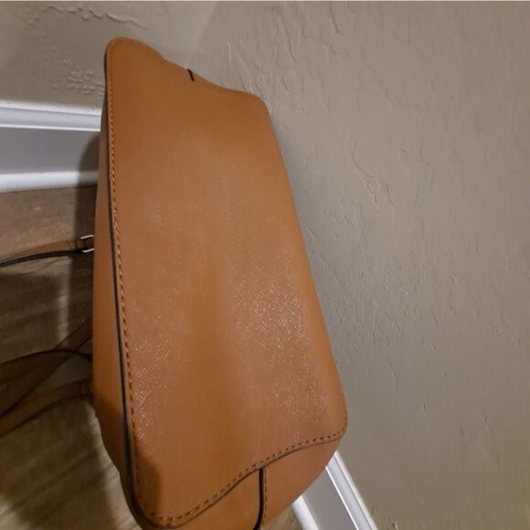 Guess Rothenberg Tote Color Cognac EUC Clean! - Picture 3 of 8